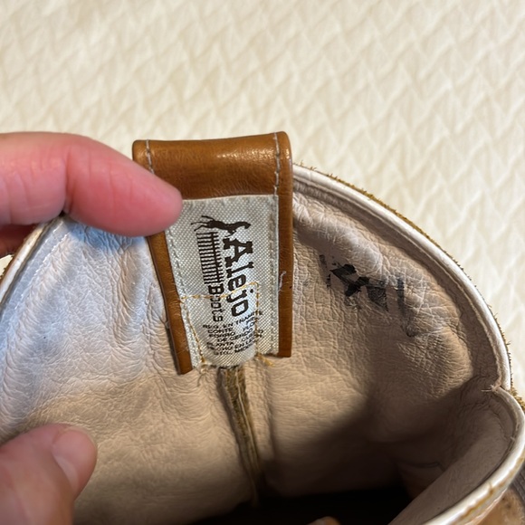 Alejo boots tooled cowboy gaucho boots, leather, brown & tan, made in Mexico, 4 - Picture 9 of 12